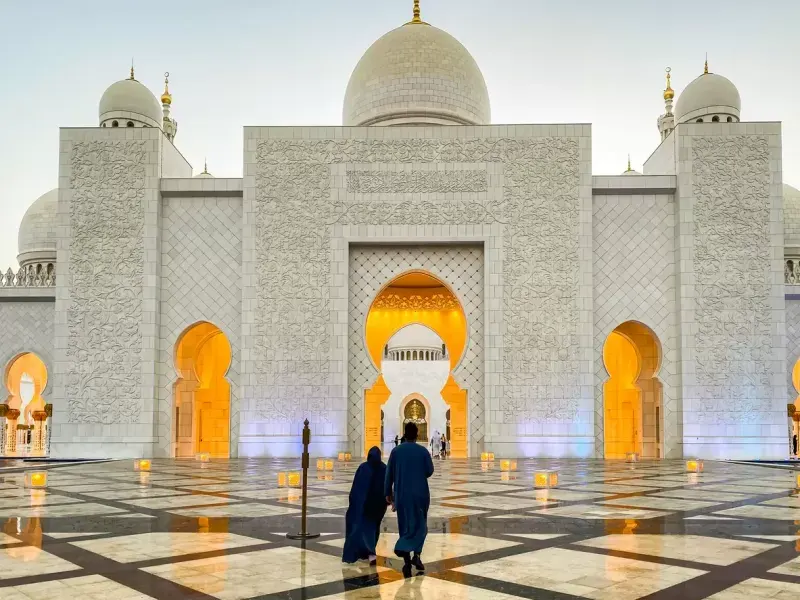 Dubai and India Tour Package